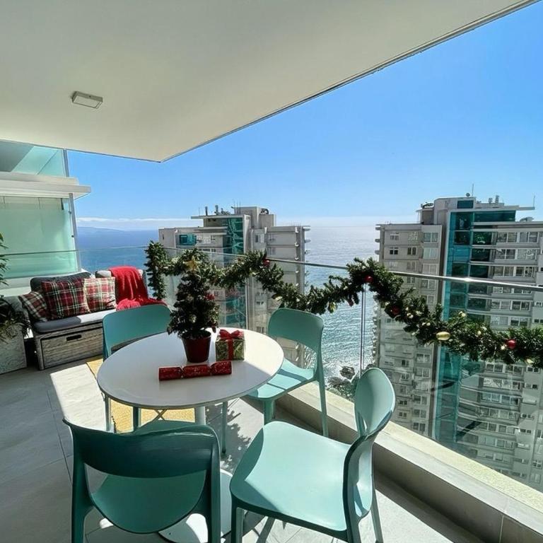 Reñaca Encantador - Departamento precioso con dos dormitorios en suite, sol y vista al mar - Two-Bedroom Apartment - 25