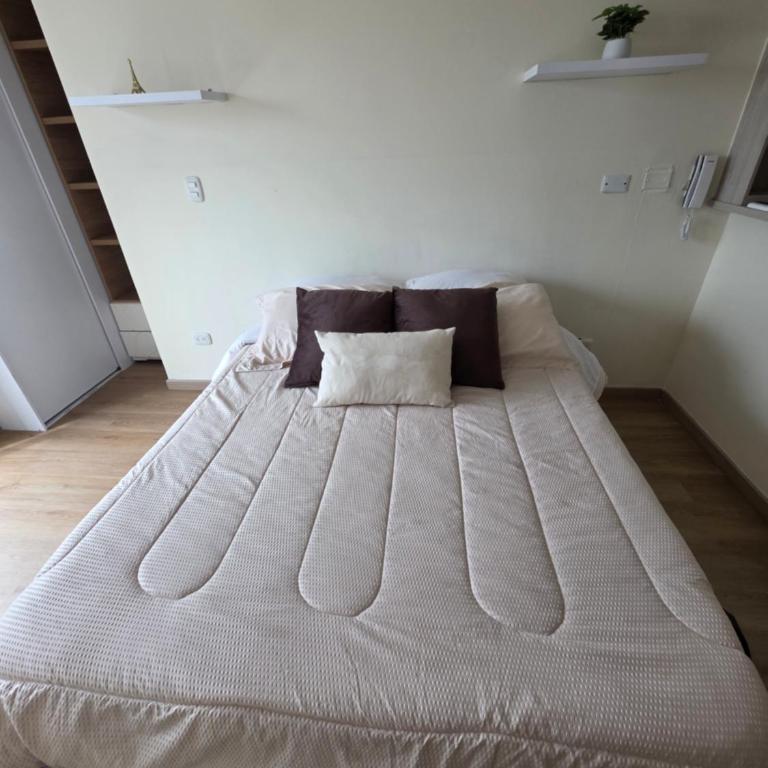 Apartaestudio con vista a AV Santander Manizales - Apartamento de 1 dormitorio - 6