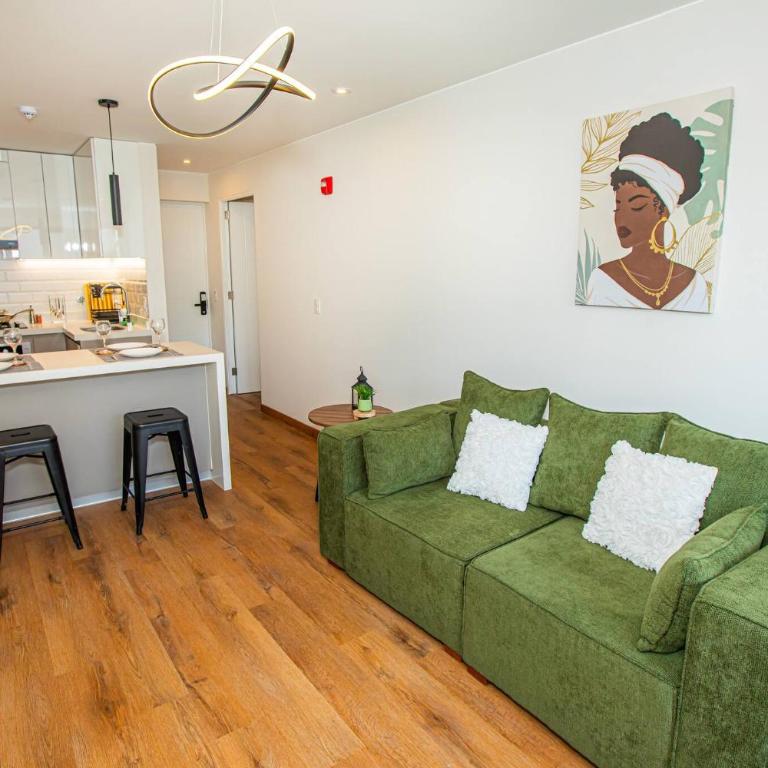 BSR Brand New Apt Near Larcomar w/ Parking & Gym - Apartment - 53