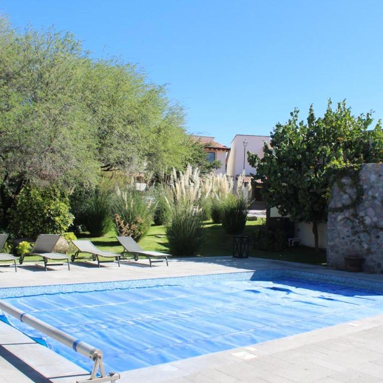Colibrí Oasis with Pool & Gym at Nueva Escondida - Apartment - 8
