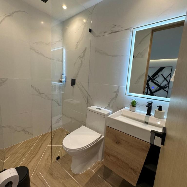 El Poblado Two-Level Luxury Penthouse Amazing View - Three-Bedroom Apartment - 26