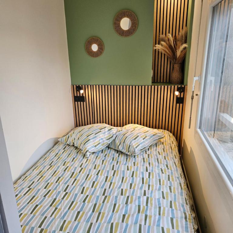 Studio refait à neuf, Centre Annecy, 5 min à pied de la gare - One-Bedroom Apartment - 1