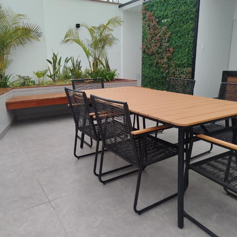 Dpto Moderno Cerca al Estadio Nacional y Circuito Agua con 2 Queen Beds - Two-Bedroom Apartment - 10
