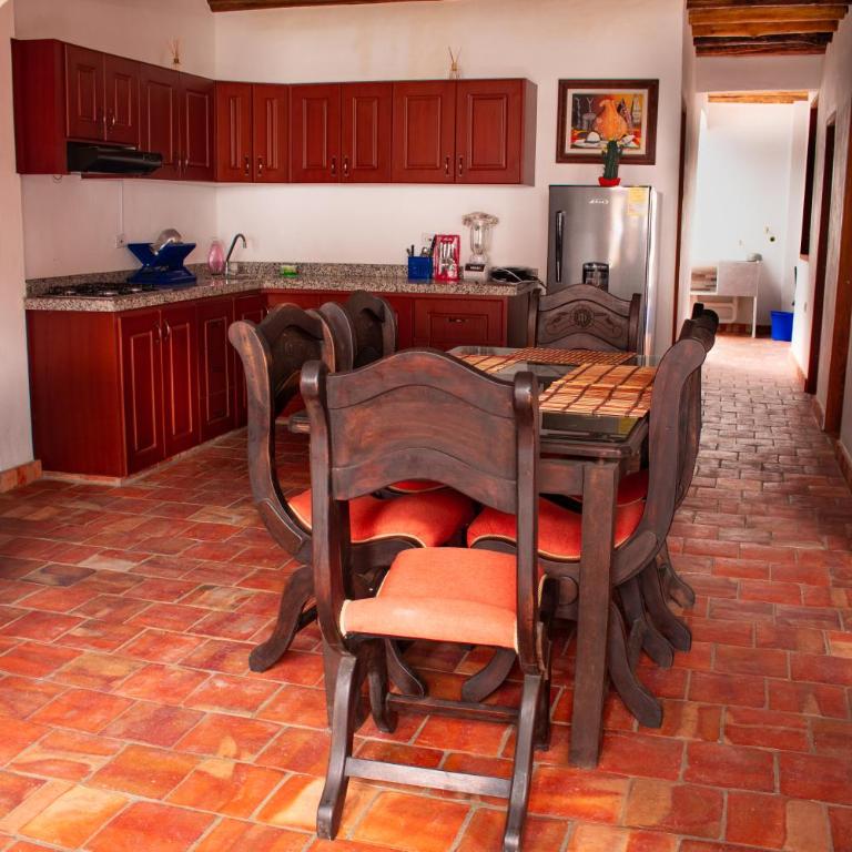 Kazasha-Bari - Three-Bedroom Apartment - 25