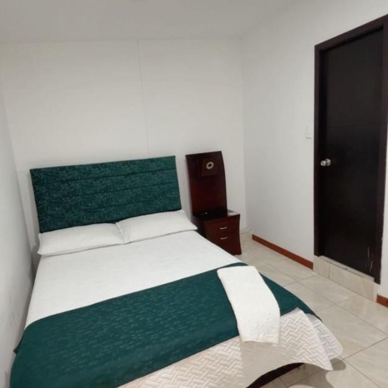 Hotel Hierbabuena y Restaurante - Double Room - 3