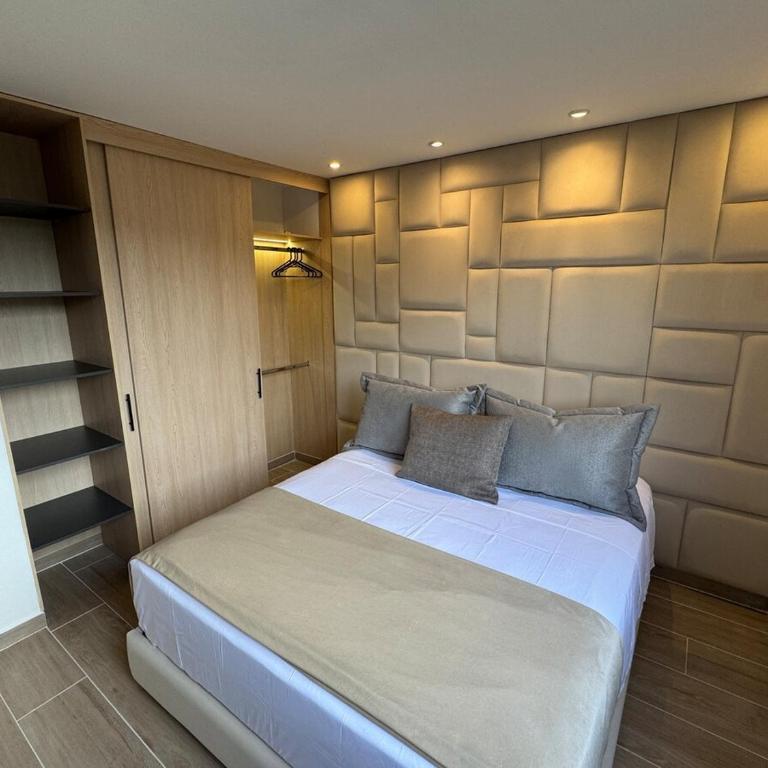 El Poblado Amazing Penthouse with Breathtaking Views - Apartment - 7