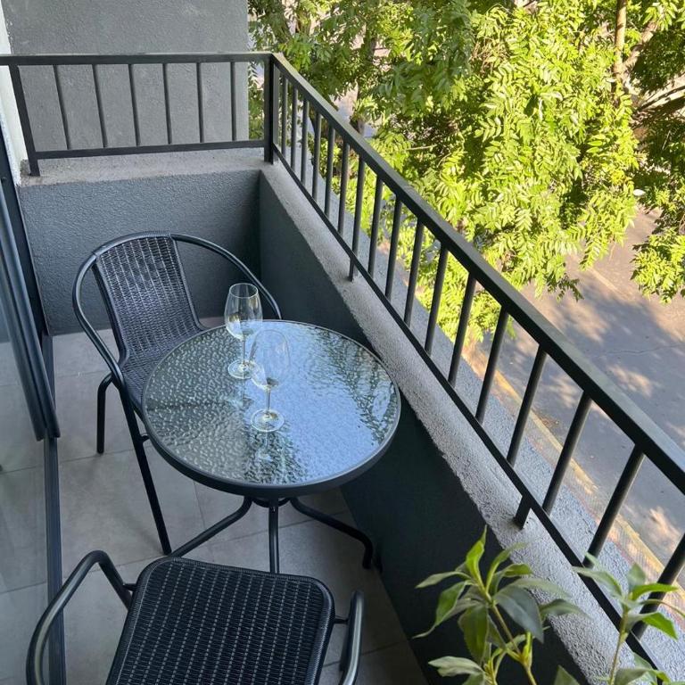 Central Studio Apartment near Movistar Arena - One-Bedroom Apartment - 21