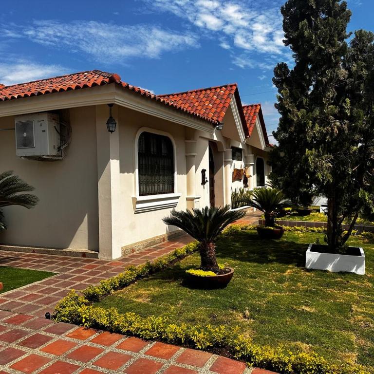Hermosa Casa Colonial - Vacation Home - 17