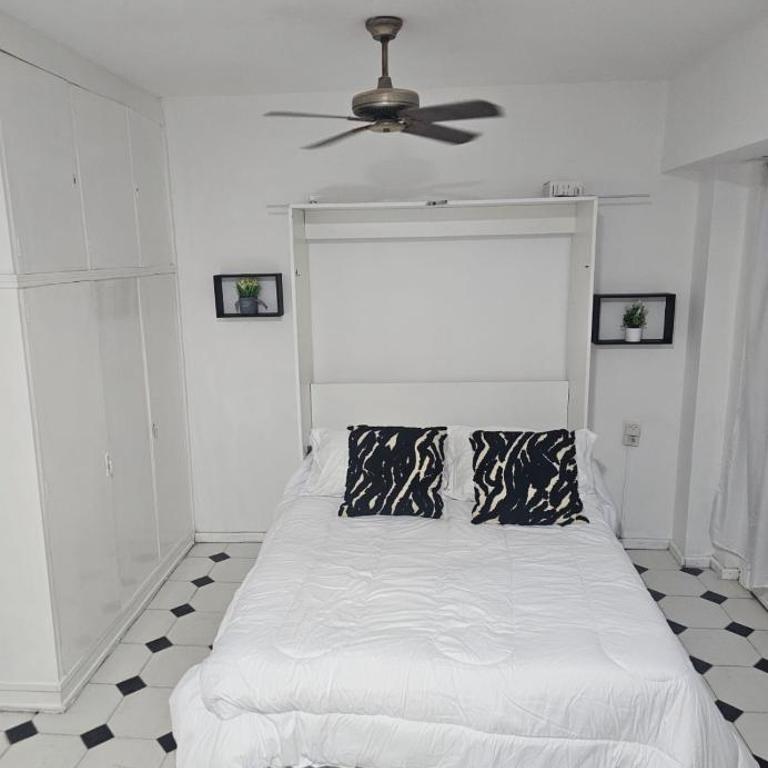 Mono ambiente en Almagro - One-Bedroom Apartment - 1