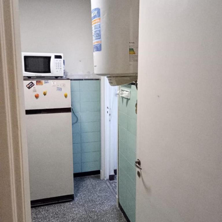 Tres ambientes microcentro - Apartamento de 2 dormitorios - 1