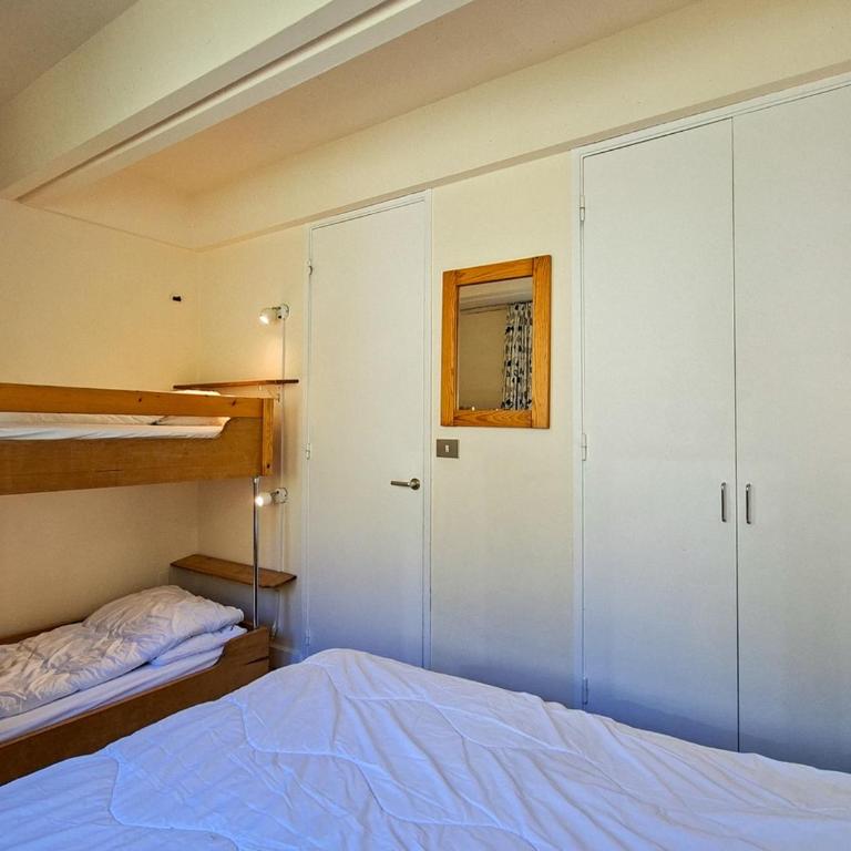 Appartement spacieux, ski aux pieds, balcon, 3 pièces, 6-8 personnes - FR-1-425-238 - Appartement - 2