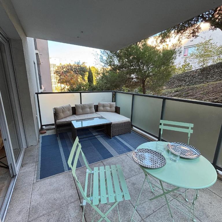 Deux pièces à Sète - Terrasse, Parking, WiFi - FR-1-338-633 - Apartment - 1