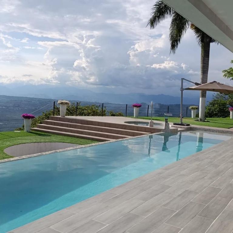 Mirador - Three-Bedroom House - 21