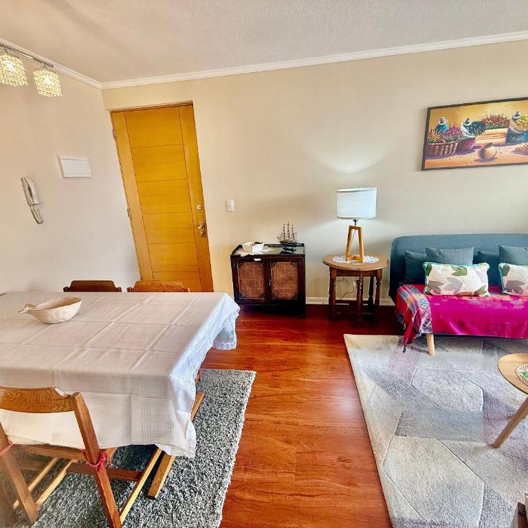 Beautiful and cozy apartment in Los Romeros - Apartment - 14