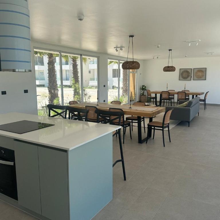 Espectacular Nuevo departamento, en la Serena, con piscina - Two-Bedroom Apartment - 36