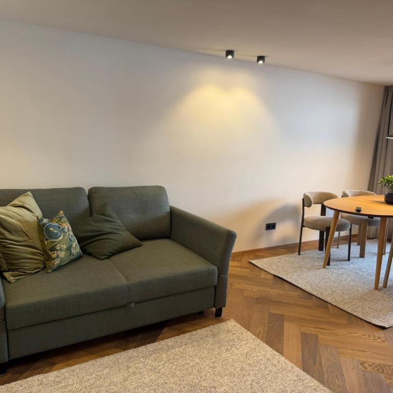 Almrösle Apartments - Apartment mit 2 Schlafzimmern und Balkon - 4