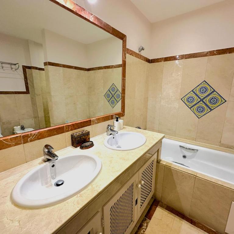 LA PERLA DE MARAKECH 8 beachfront 3-bedroom-groundfloor apartment - Apartamento de 3 dormitorios - 62