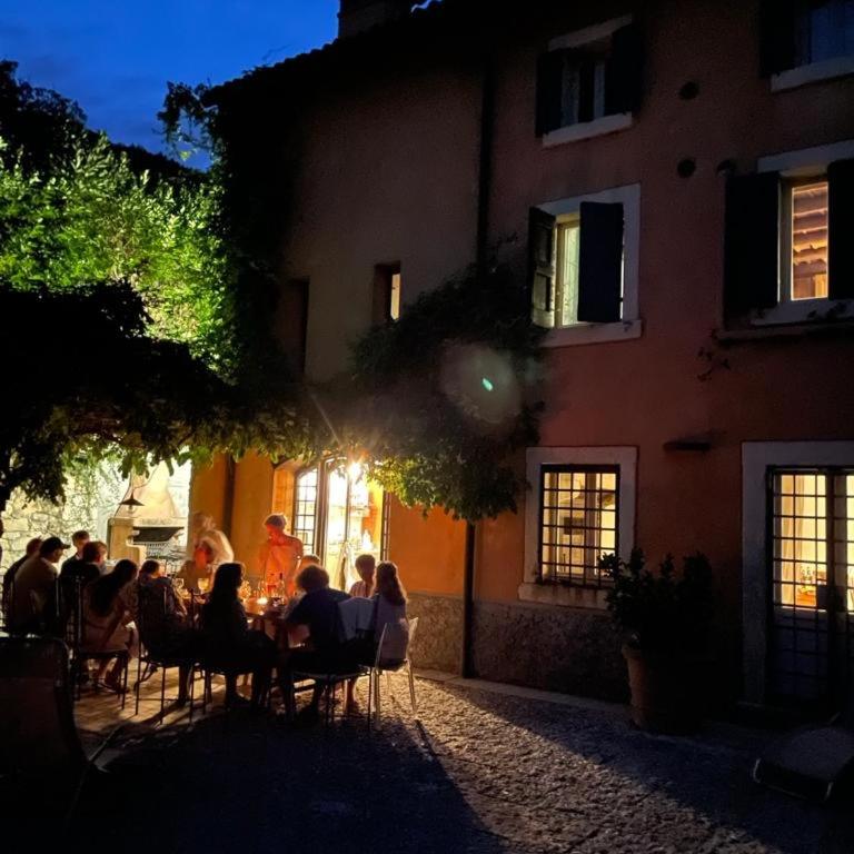 Villa Avesa - Villa - 6