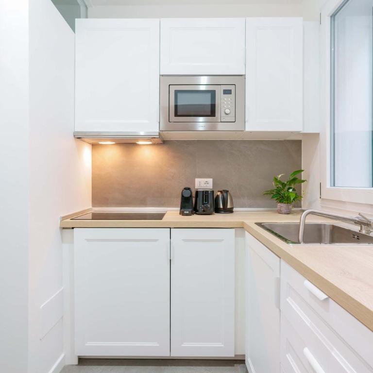 Levante Collection by Lesdomus - Appartamento Strategico Ospedale Sant'Orsola - Appartamento Monolocale - 3
