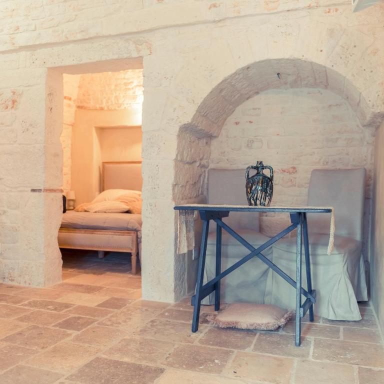 La Corte Dell'Astore - Trulli Diffusi nel centro storico di Alberobello - Camera Matrimoniale Standard - 25