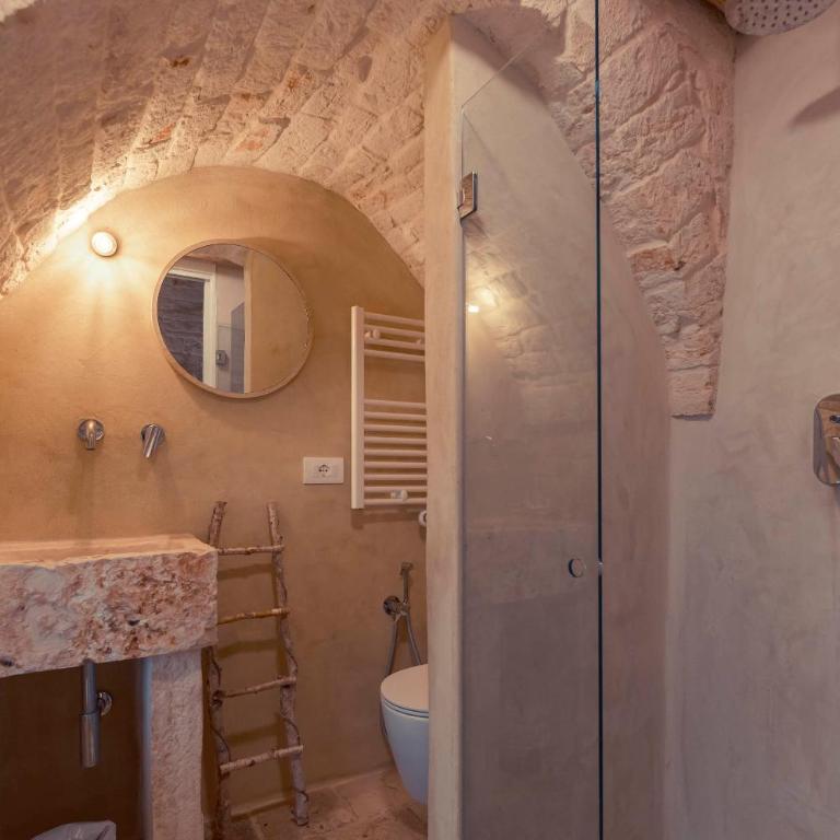 La Corte Dell'Astore - Trulli Diffusi nel centro storico di Alberobello - Camera Matrimoniale Standard - 18
