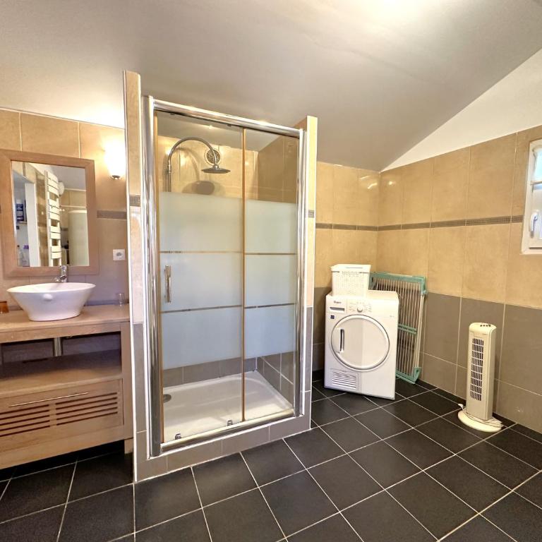 VILLA VIEUX MOULIN Villa avec piscine pour 7 personnes avec piscine à Hyères - Ferienhaus - 19