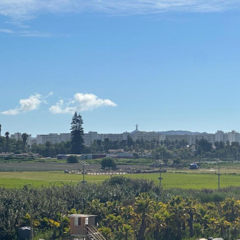 Espectacular Nuevo departamento, en la Serena, con piscina - Two-Bedroom Apartment - 37