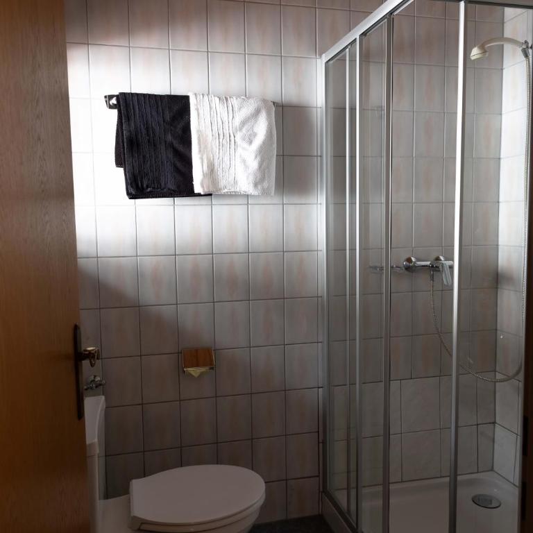 Gästehaus -Pension Edelweiss - Doppelzimmer - 9