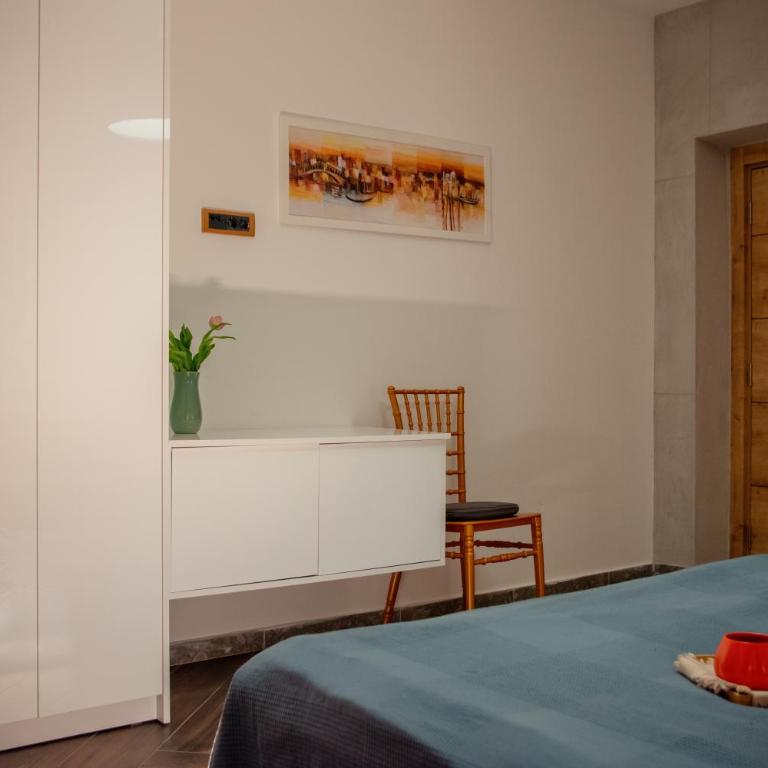 Balkan Charm - Private Parking - Apartment - 10