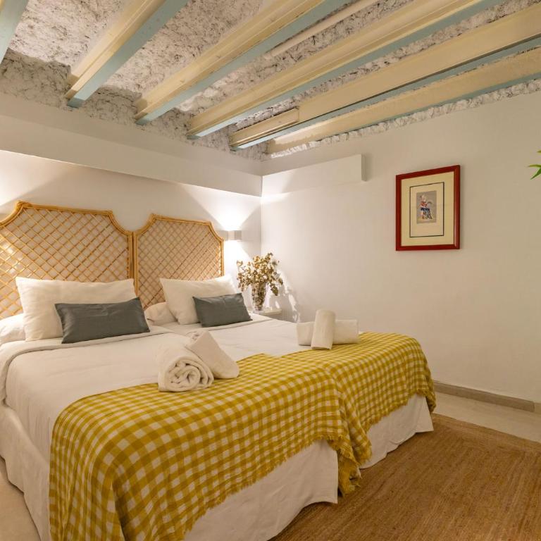 Ohliving Salvador Square - Two-Bedroom Apartment - 26