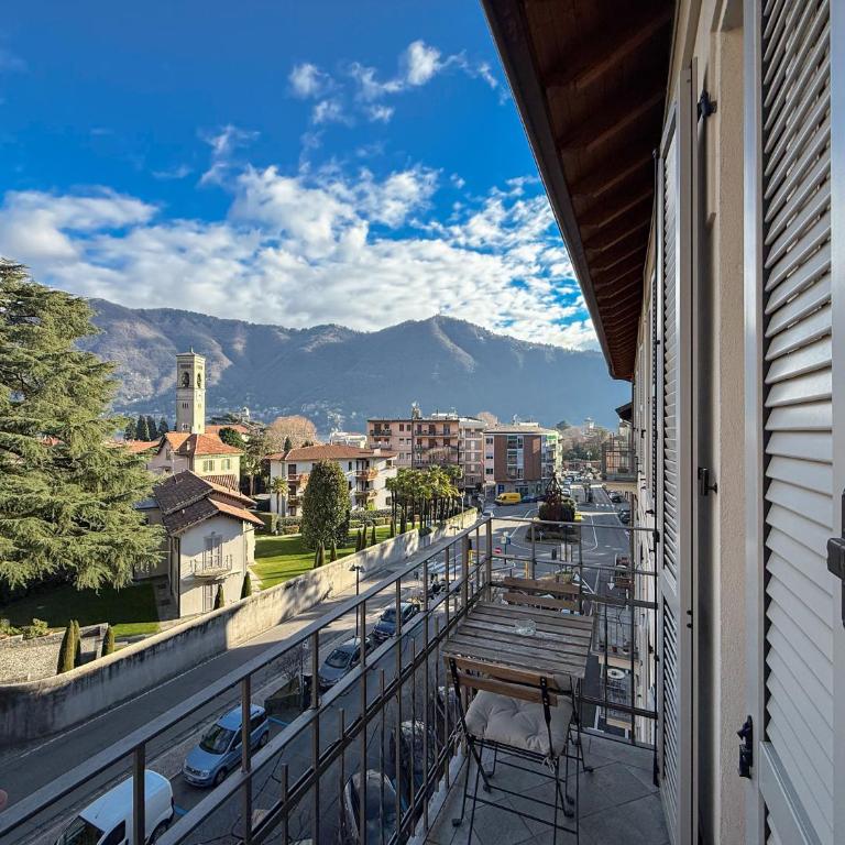Parking Available - Elegant Two-Bedroom Apartment with Balcony - Appartamento con 2 Camere da Letto e Balcone - 20