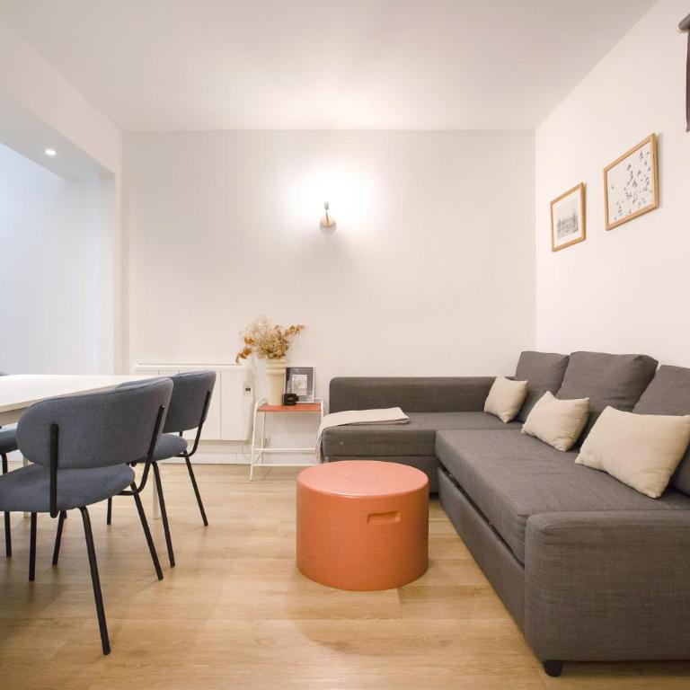 Apartamento Puerta del Camino 5 - PATIO y WIFI - Apartamento de 2 dormitorios - 1