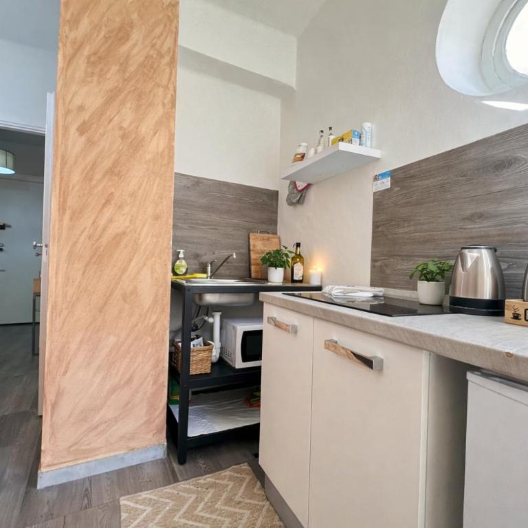L&R - Affittasi Licia Home, appartamento con aria condizionata e Wi-Fi centralissimo a pochissima distanza da Ariston, Casinò e dal mare - Appartamento con 1 Camera da Letto - 4