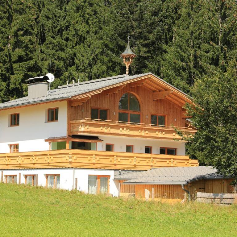 Chalet Findeisen - Apartment with Balcony - 1