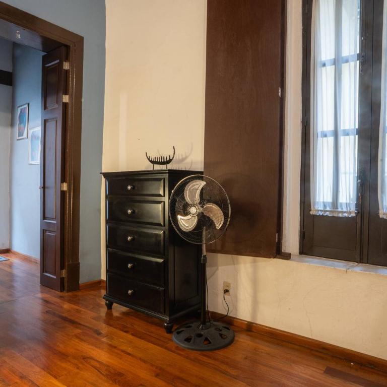 Casa colonial en el corazón del Centro Histórico - Three-Bedroom House - 18