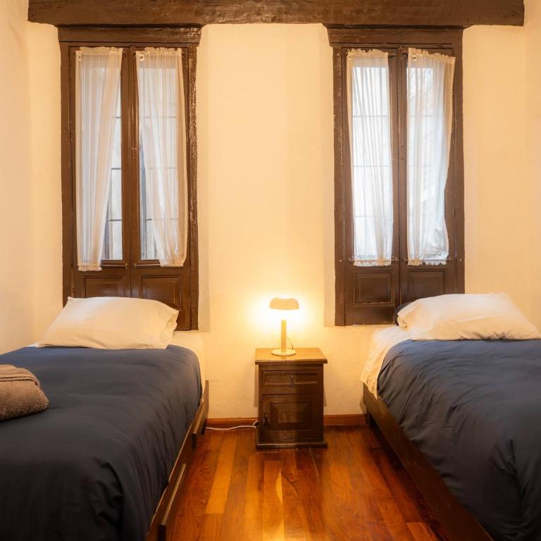 Casa colonial en el corazón del Centro Histórico - Three-Bedroom House - 29