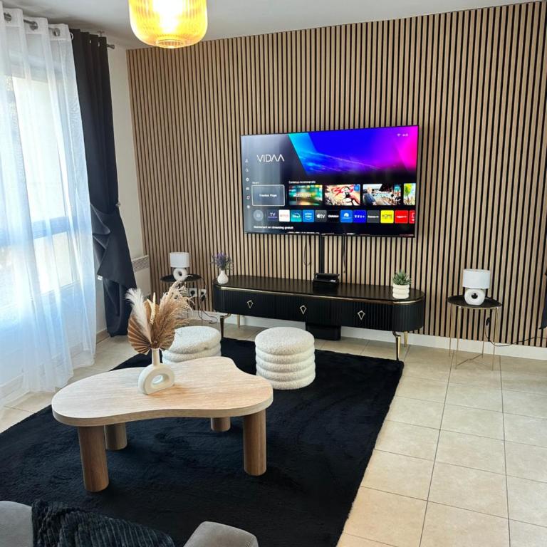 Superbe appartement tout équipé avec parking. - Appartement 1 Chambre - 2