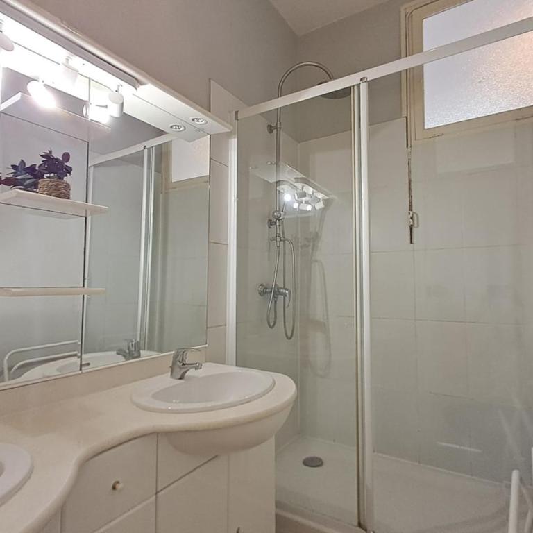 La Mer'Veilleuse pour 4 personnes WIFI et vue mer - Appartement - 7