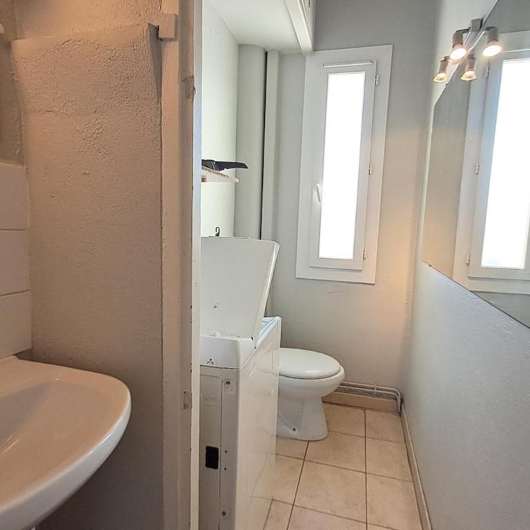 La Mer'Veilleuse pour 4 personnes WIFI et vue mer - Appartement - 16