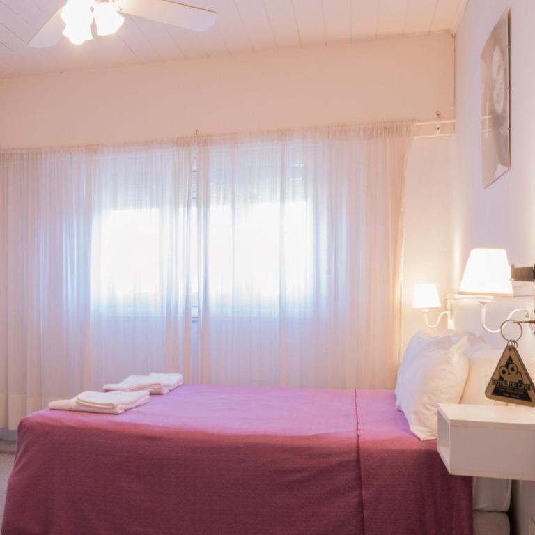 Hotel de Cine Las Golondrinas - Habitación Doble Económica - 9