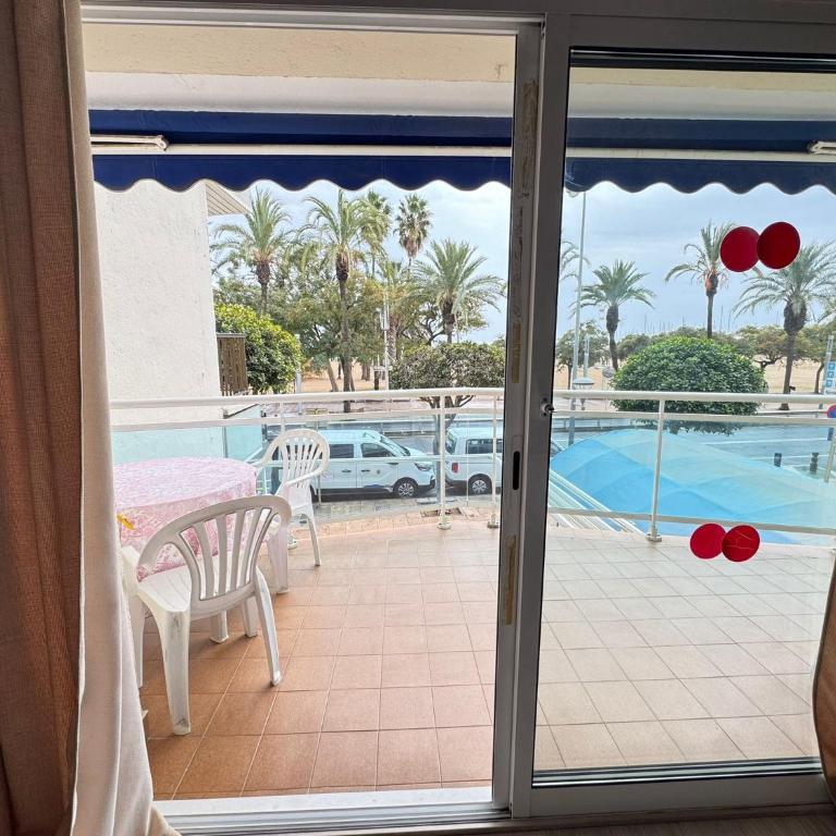 APARTAMENTO PRIMERA LINEA MAR CAMBRILS cerca PUERTO - Two-Bedroom Apartment - 17