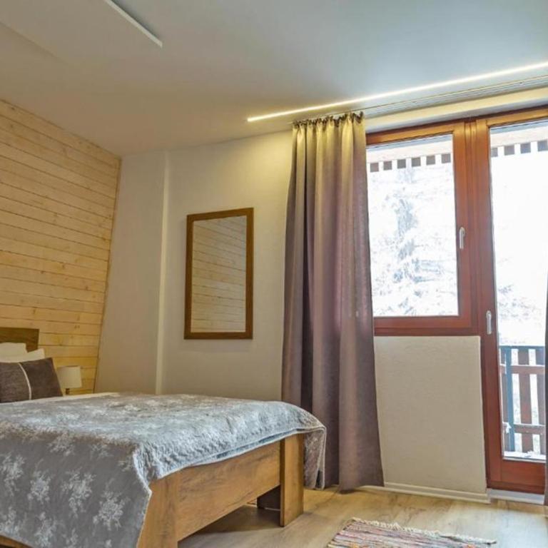 Apartmani Mont Jahorina - Studio Apartment with Balcony - 2