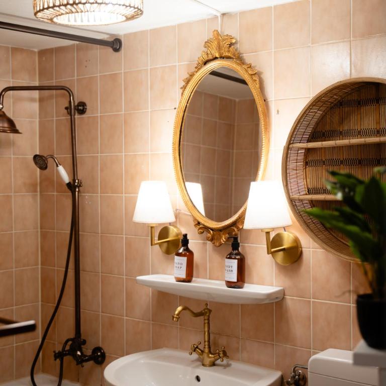 2 Zimmer Retro City Apartment in der Altstadt - Apartamento de 2 dormitorios - 30