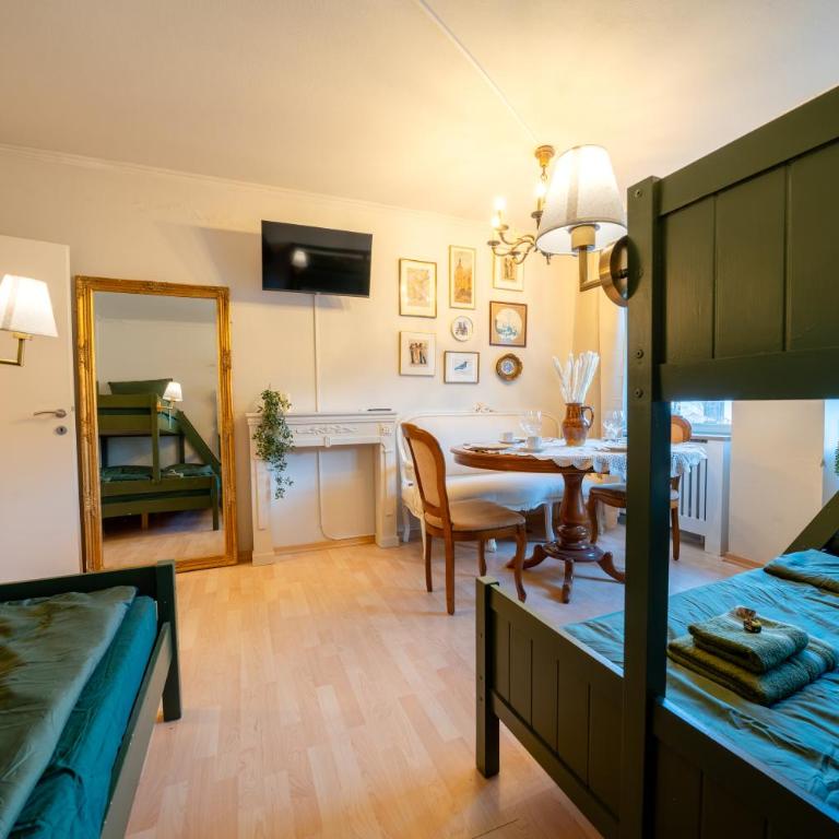 2 Zimmer Retro City Apartment in der Altstadt - Apartamento de 2 dormitorios - 1