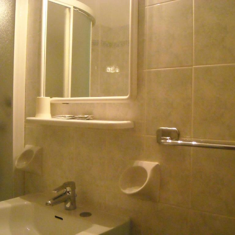 Hotel Residenza Giardino - Appartamento Superior con 2 Camere da Letto - 5
