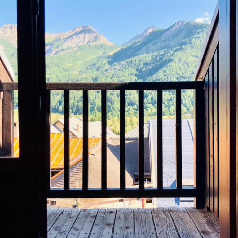Duplex with nice view on the glacier of Monêtier - Appartement - 9