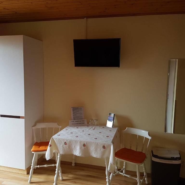 Haus zur Sonne - Doppelzimmer mit Bergblick - 1
