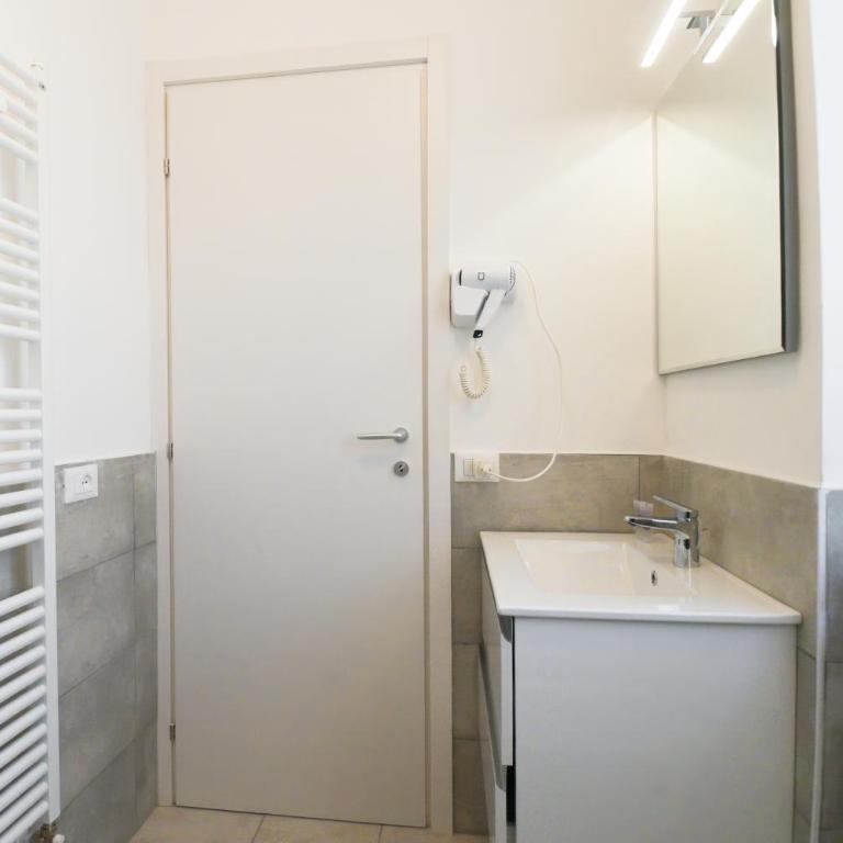 Bilocale Ospedale Civile 9 F&L Apartment - Appartamento con 1 Camera da Letto - 22