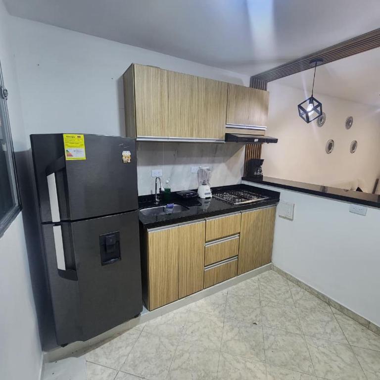 Apto a pasos del CC Delacuesta - Two-Bedroom Apartment - 10