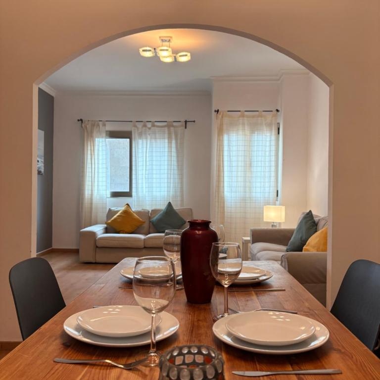 3bedroom flat, 2 bath in Plaza de La feria - Apartamento de 3 dormitorios - 1